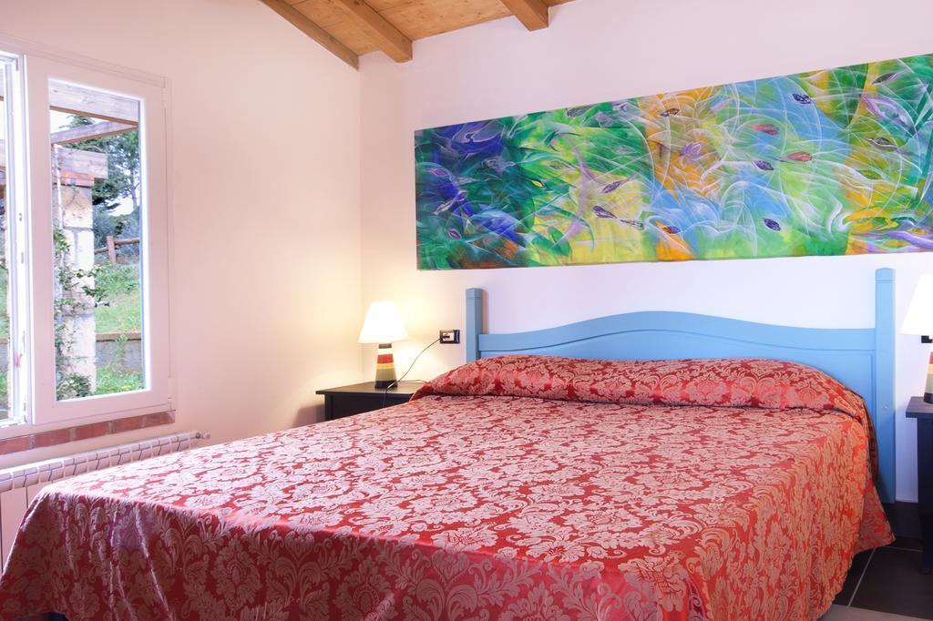 Il Borgo Centro Vacanze Guardistallo Eksteriør bilde